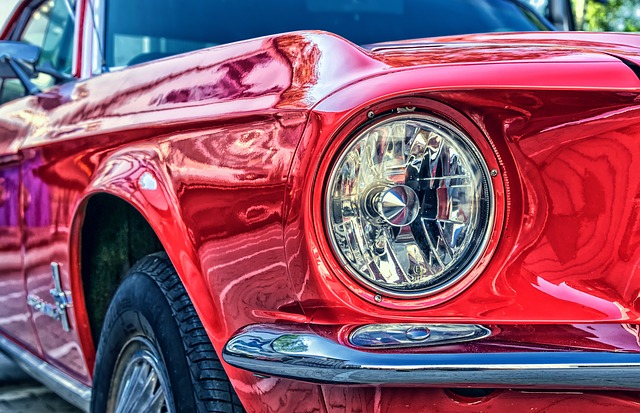 naleštěný ford mustang